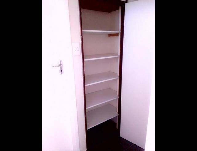 2 BEDROOM APARTMENT FOR SALE IN EMPANGENI CENTRAL